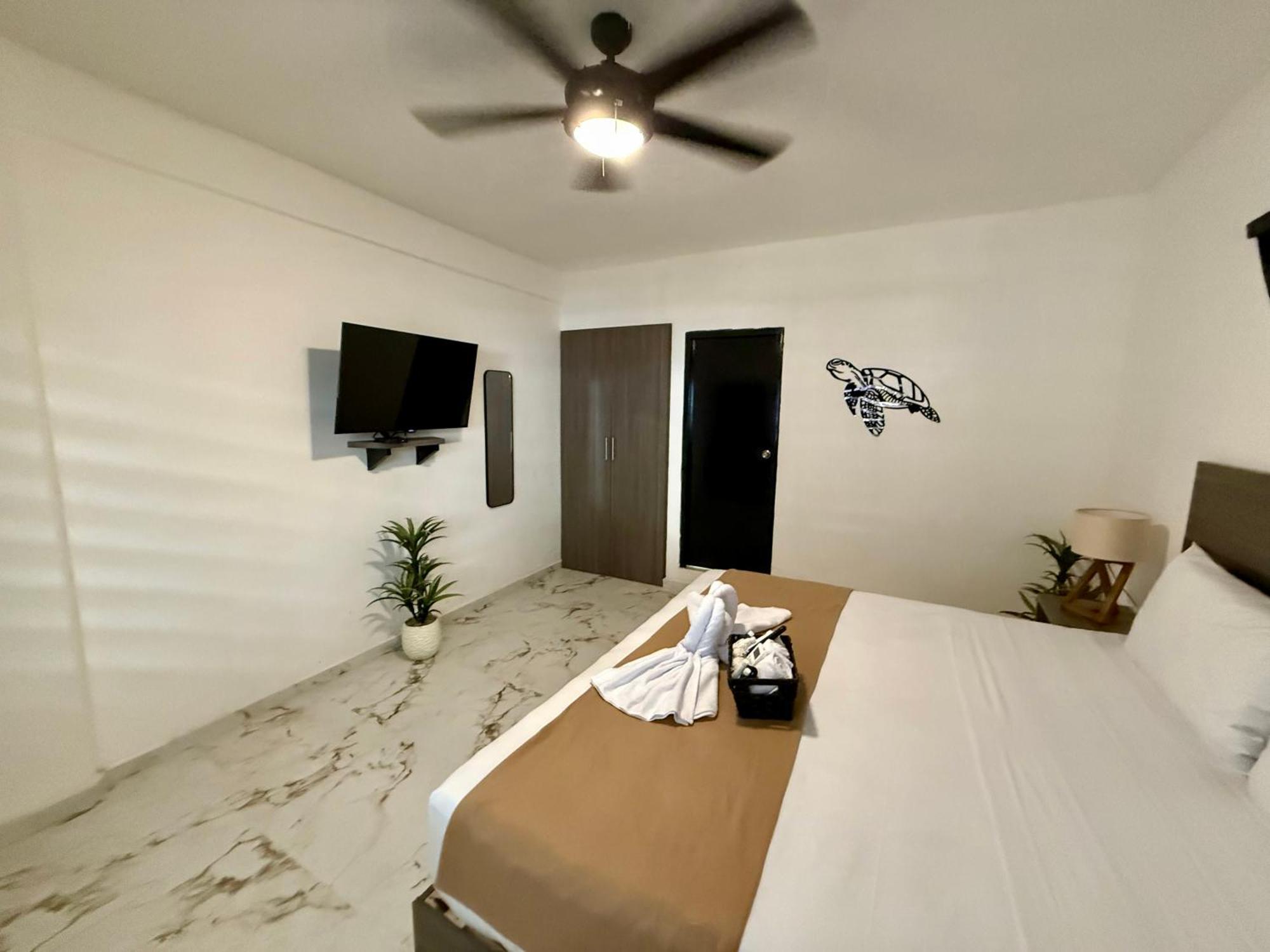 فندق Casa Tortuga 5Th Ave بلايا ديل كارمن المظهر الخارجي الصورة