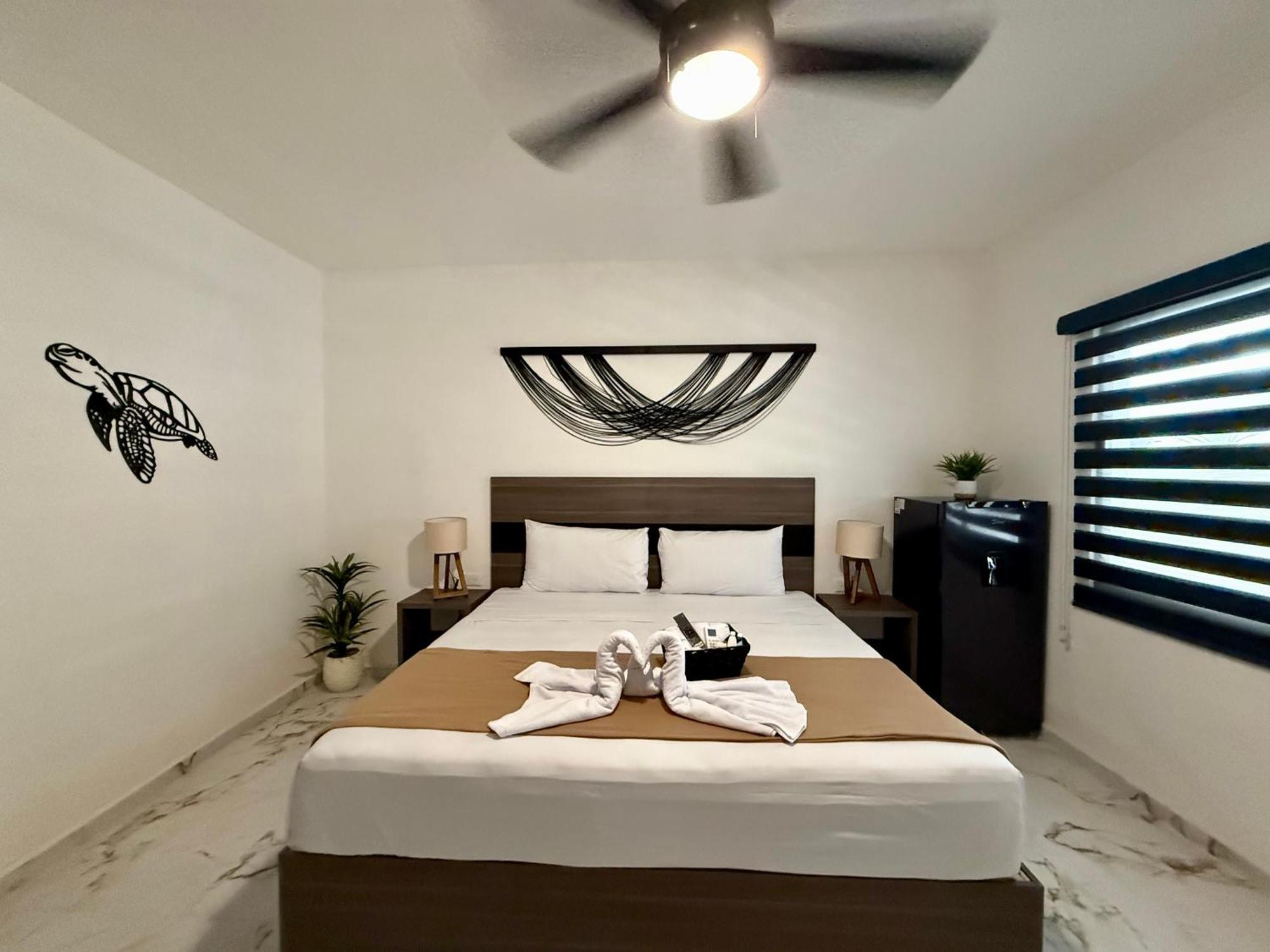فندق Casa Tortuga 5Th Ave بلايا ديل كارمن المظهر الخارجي الصورة