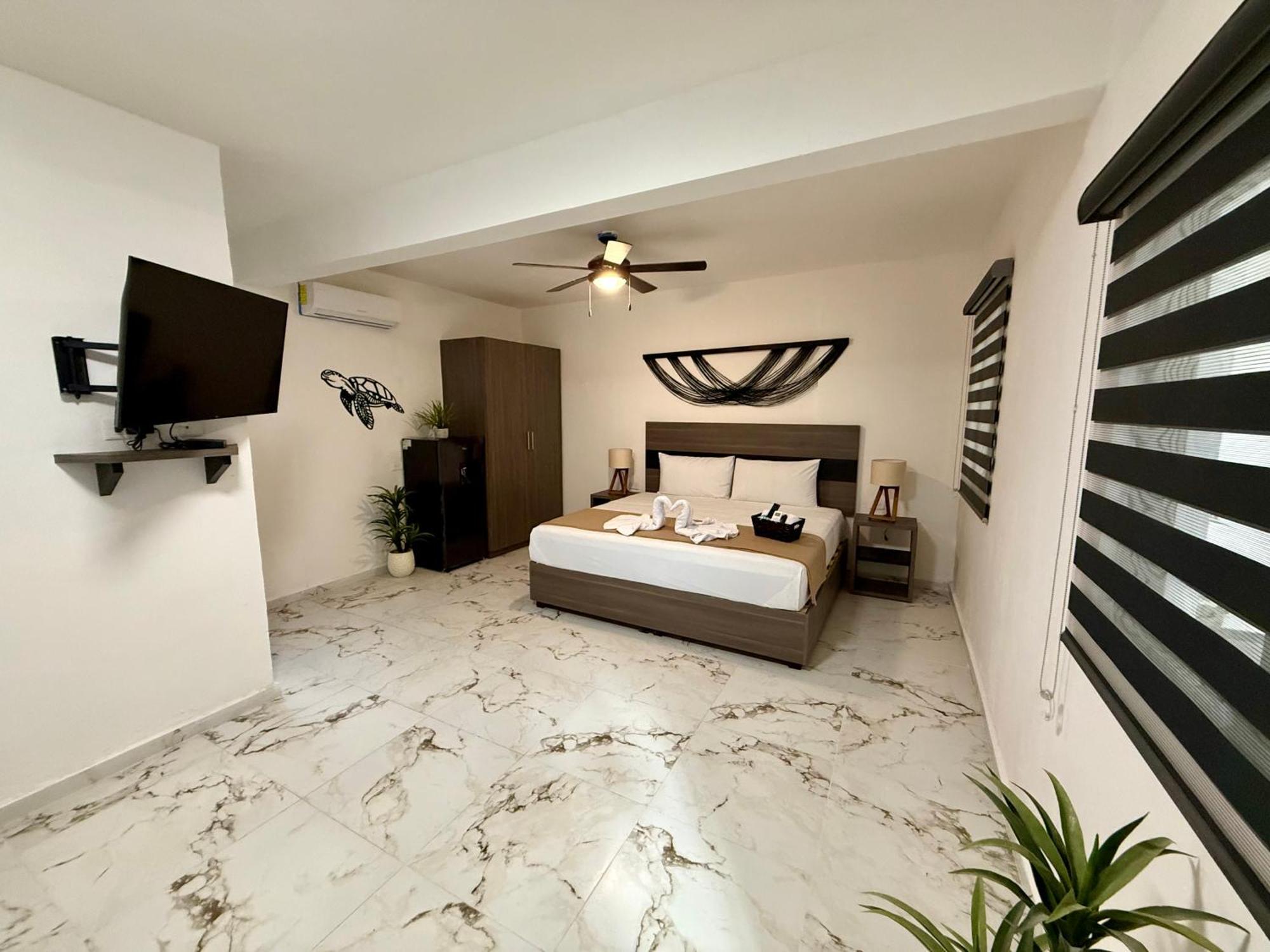 فندق Casa Tortuga 5Th Ave بلايا ديل كارمن المظهر الخارجي الصورة