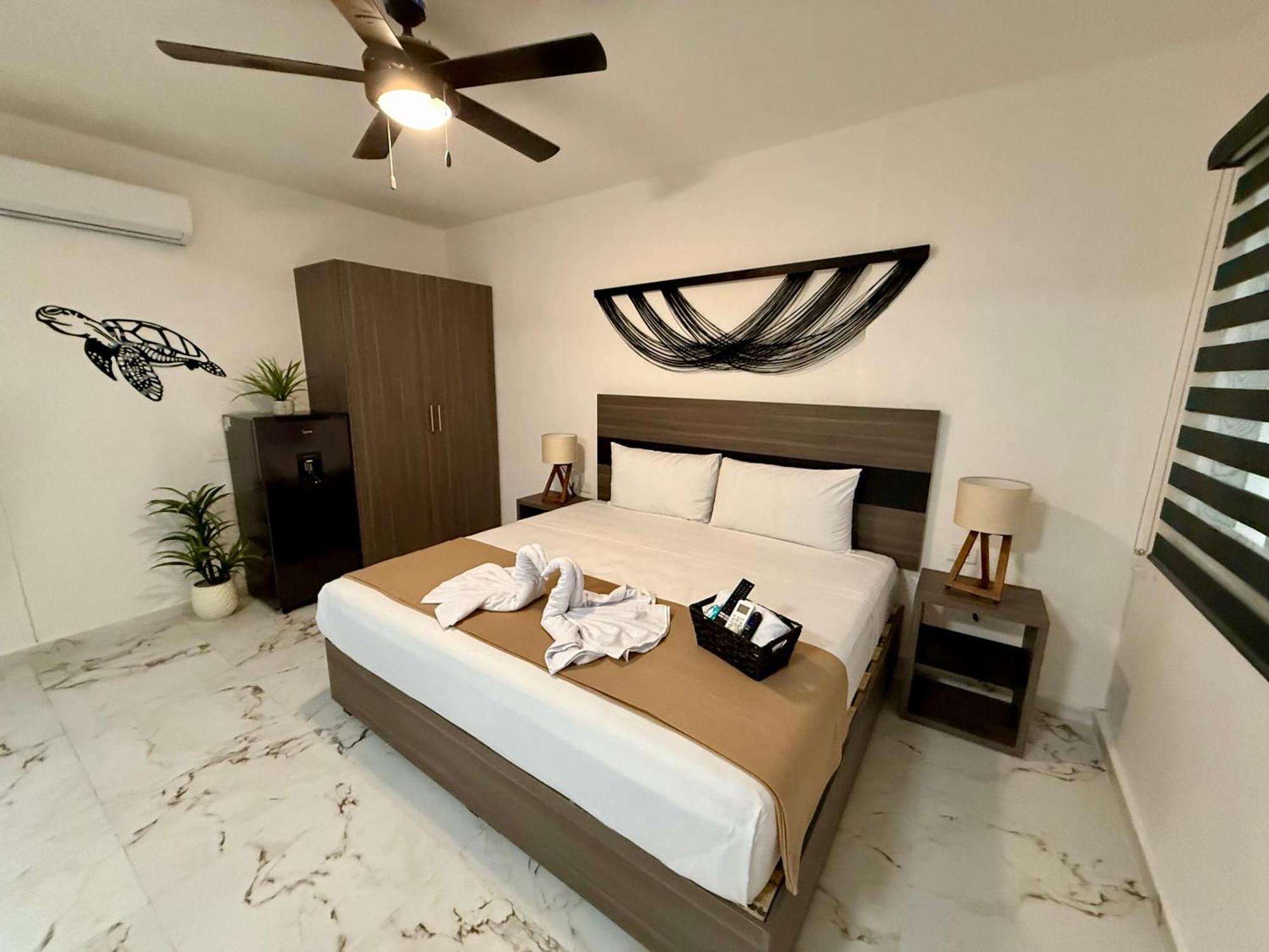فندق Casa Tortuga 5Th Ave بلايا ديل كارمن المظهر الخارجي الصورة
